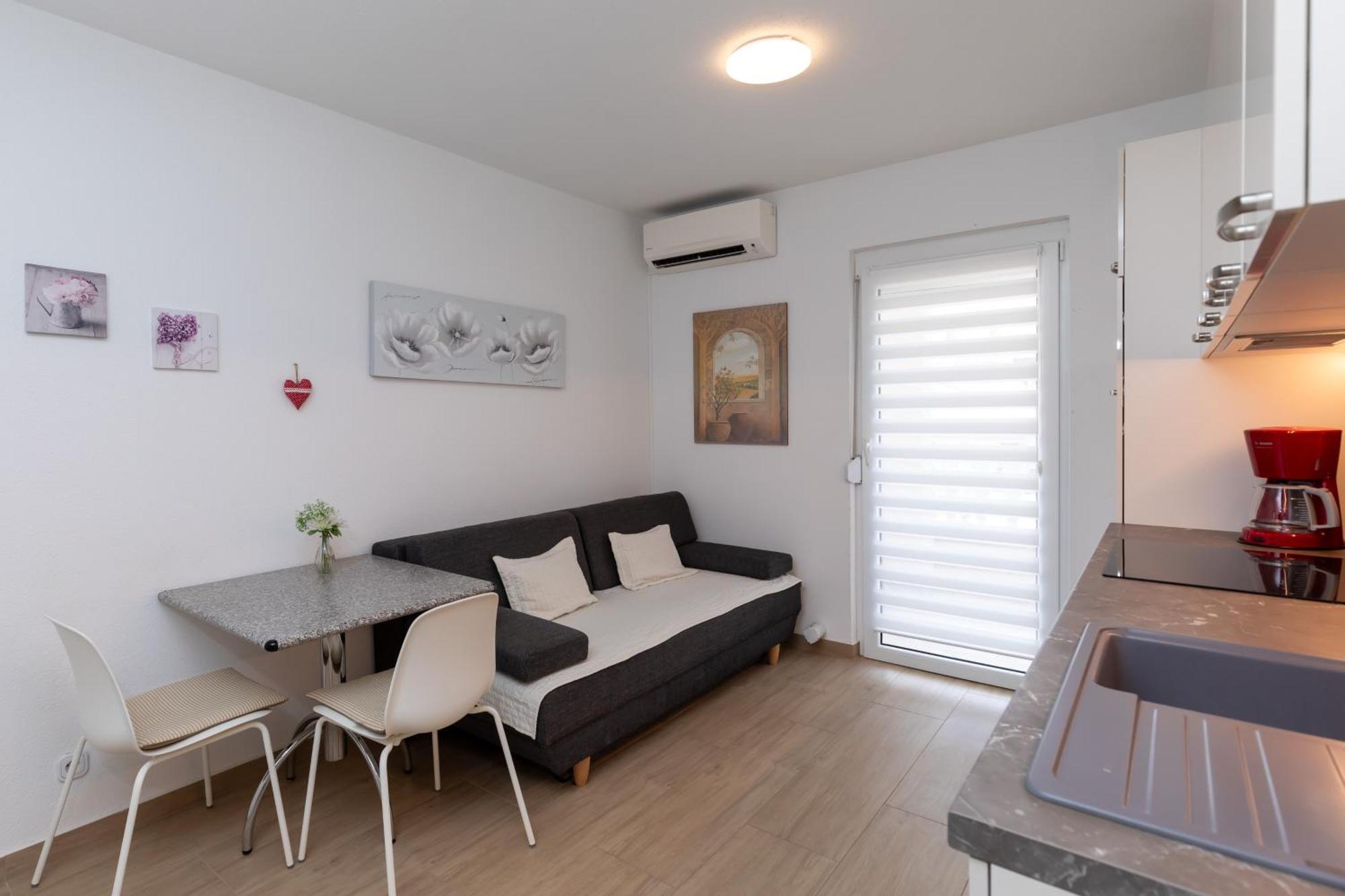 Apartments Lidija Matosevic Porec Bagian luar foto